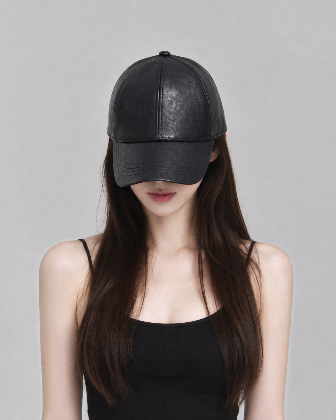 B. logo cap