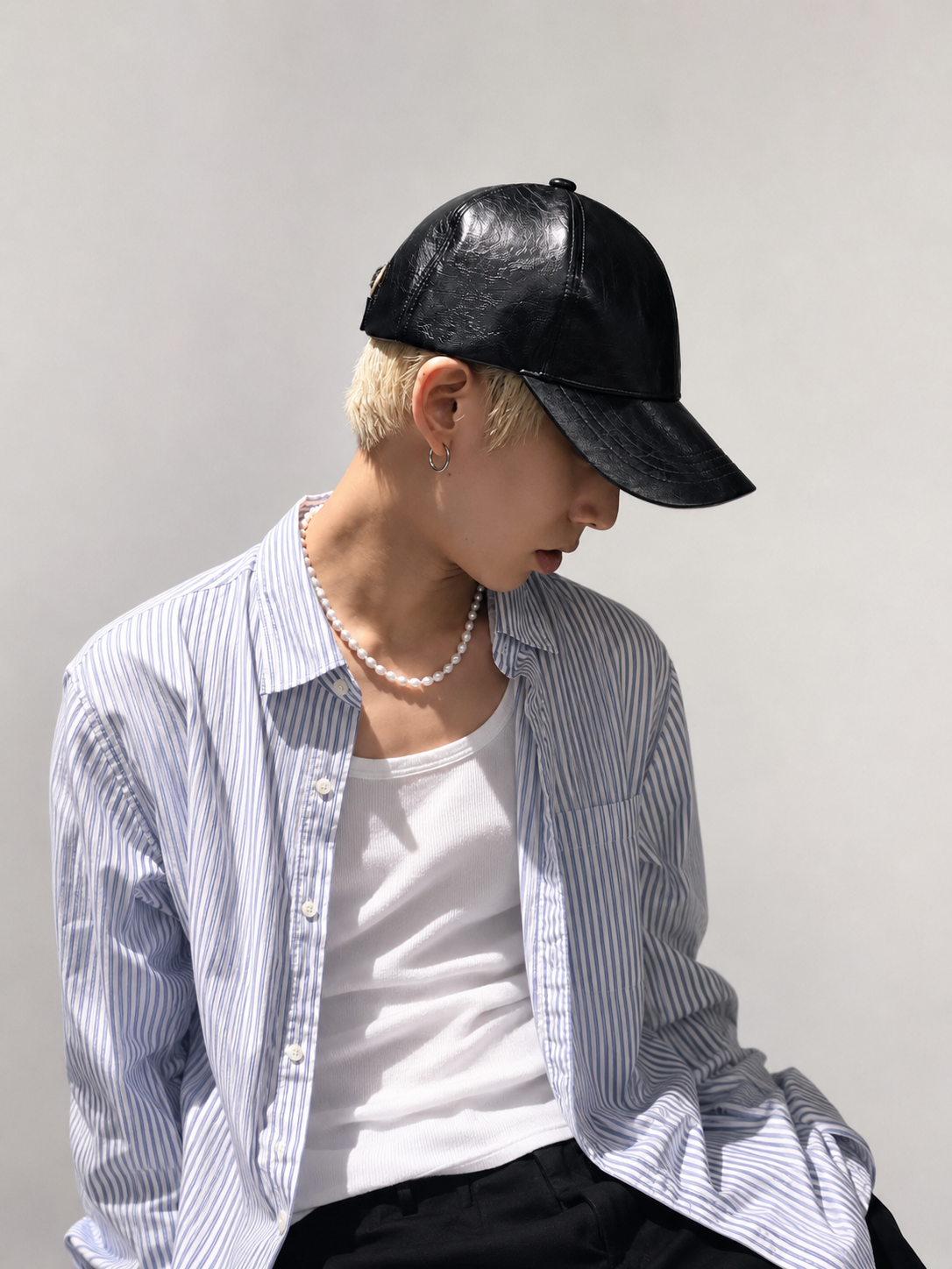 B. logo cap